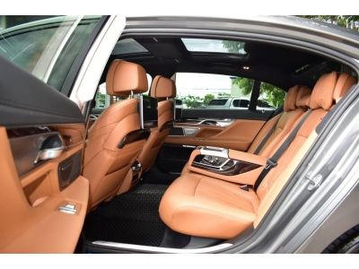 2016 BMW SERIES 7 740Li รถโครตหรู ประวัติดี รูปที่ 12